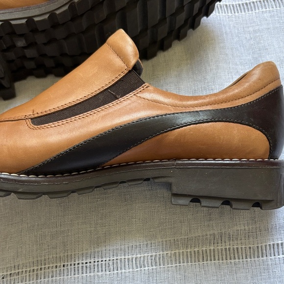 Donald J. Pliner Tan Leather Women's Loafer - Picture 6 of 15